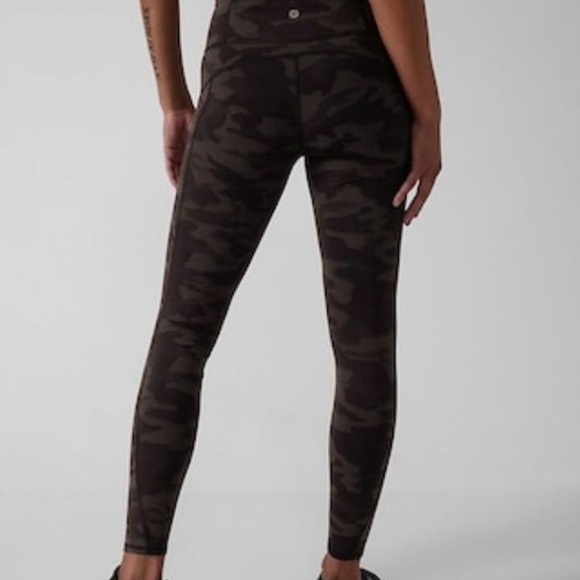 Athleta Rainier Reflective Tights Size S Camo Lux Reflective Black - Picture 5 of 12